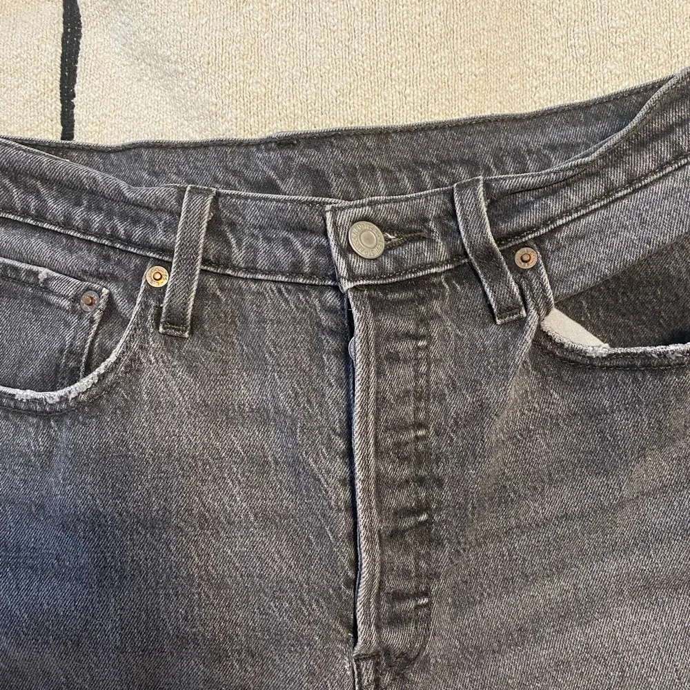 Levi’s 501 Skinny Fit Jeans - Picture 6 of 6
